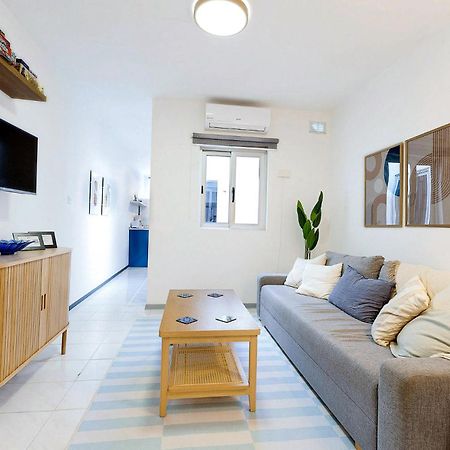 Spacious 2Br Penthouse With A Large Front-Terrace - Close To Bugibba Perched Beach 세인트폴스베이 외부 사진